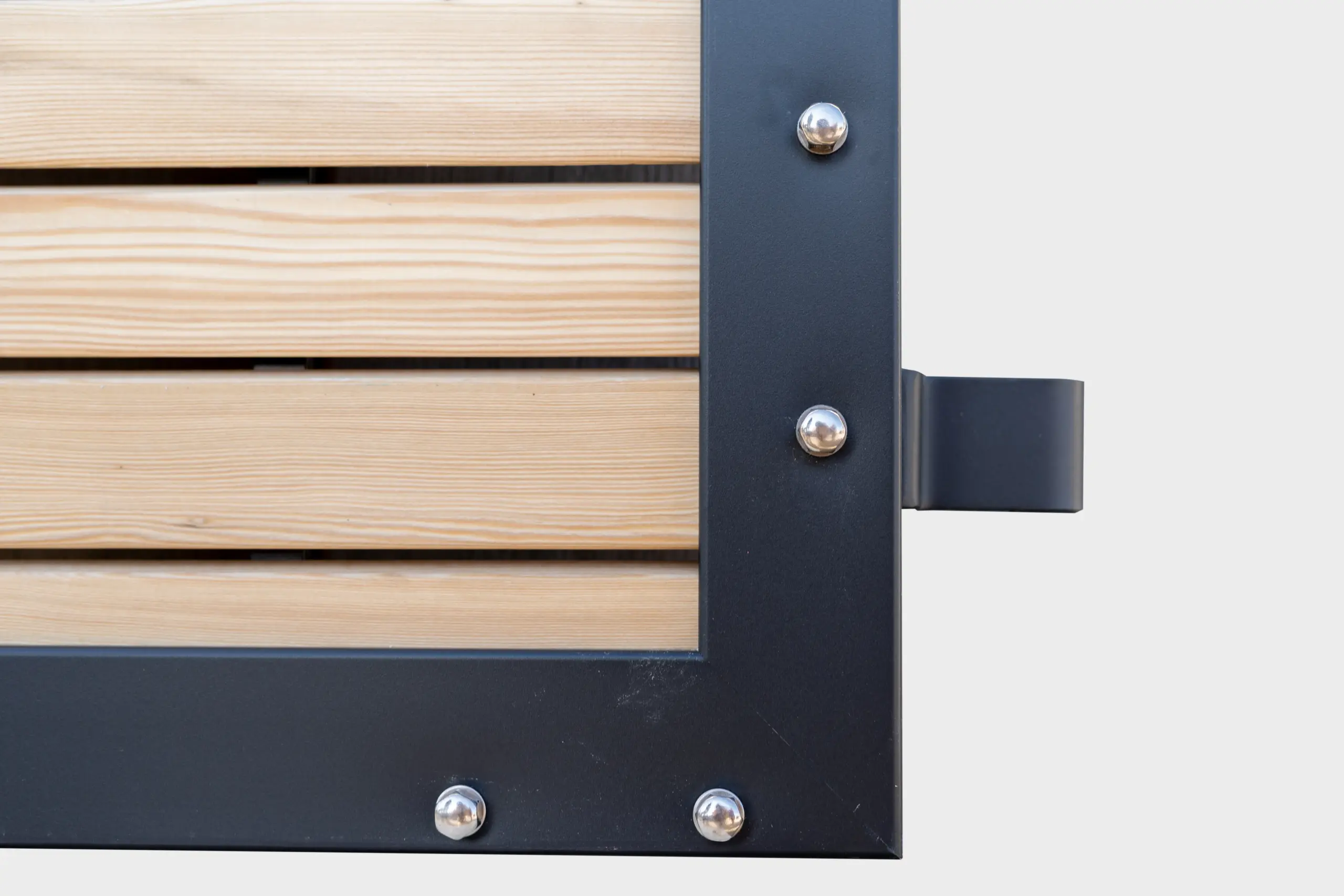 Rhombus Gartentor mit Metallrahmen Rhombus Gartentor mit Metallrahmen in Anthrazit.